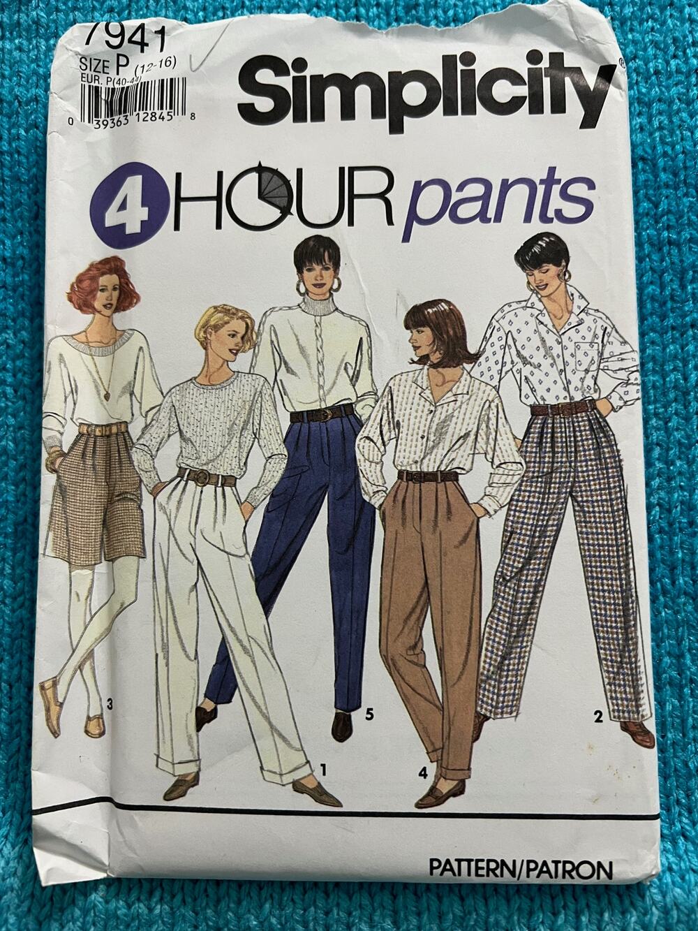 Simplicity 7941 Sewing pattern pleat front pants shorts size 12 14 16